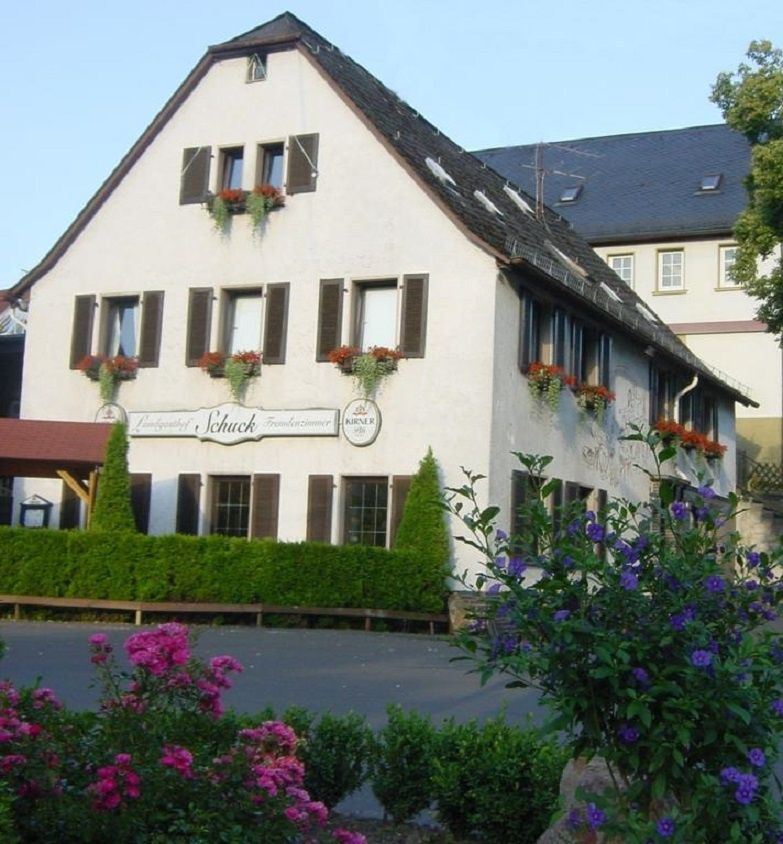 Landgasthof Schuck - Ferienwohnung & Gästezimmer