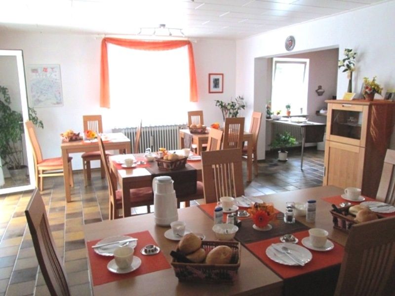 Gästehaus Reinfrank - komfortable Gästezimmer und Ferienwohnung - an der südlichen Weinstraße