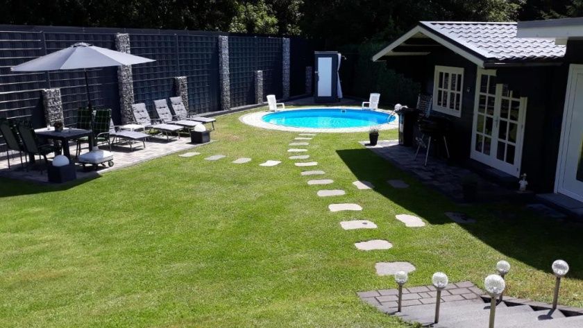 Ferienwohnung Meyer mit Pool und Gartensauna