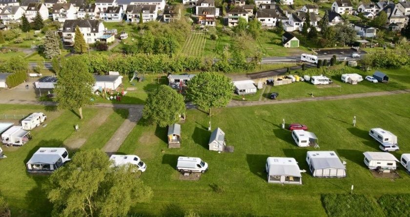 Camping Burgen - Campingplatz an der Mosel