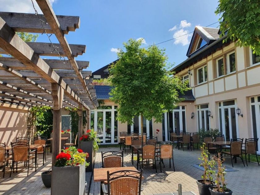 Weingut Stein - Zum Weingutsmuseum - Gästezimmer, Ferienwohnungen, Restaurant