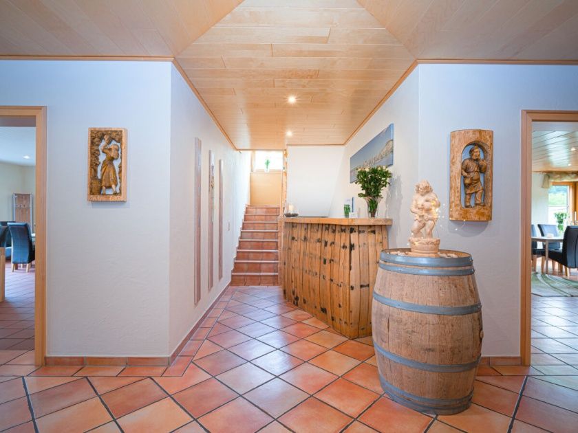 Gästehaus Weingut Brennerei Zisch