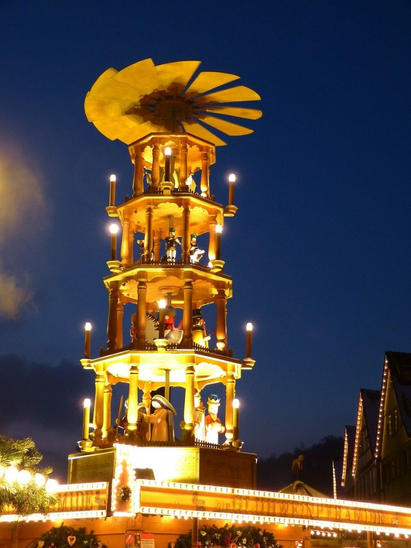 Goldener Weihnachtsmarkt Pforzheim